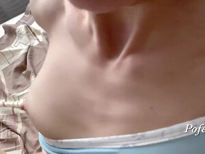 Выебал узкий анал и пизду любимой девушки с утра пораньше