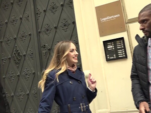 Развратница Наталья трахнулась с негром в анал на глазах у мужа