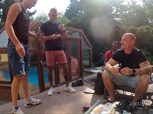 Как снимают порно? За кулисами, в главной роли чешка Florane Russell