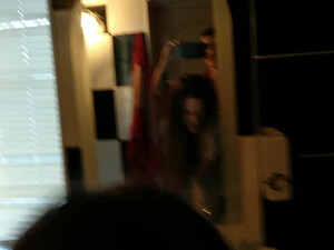 Были с девушкой в гостях и умудрились заняться сексом в ванной