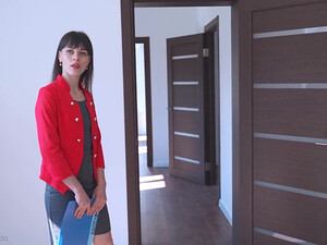 И дом купил и выебал в анал риелторшу, отличная сделка!